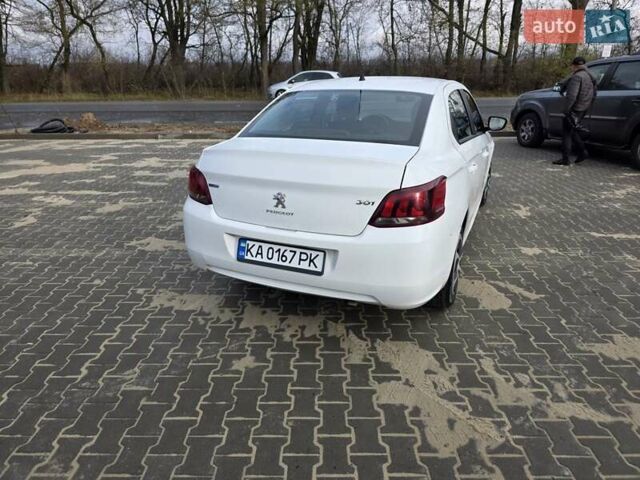 Белый Пежо 301, объемом двигателя 1.2 л и пробегом 108 тыс. км за 5300 $, фото 3 на Automoto.ua