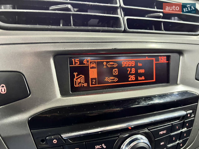 Белый Пежо 301, объемом двигателя 1.2 л и пробегом 174 тыс. км за 5700 $, фото 16 на Automoto.ua