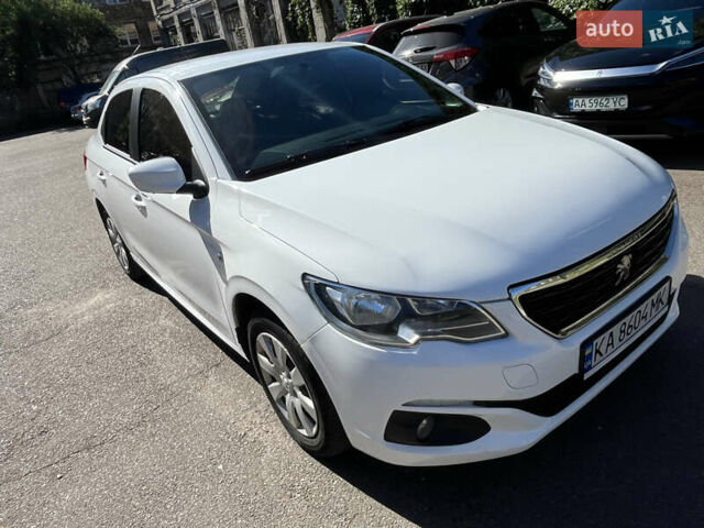 Білий Пежо 301, об'ємом двигуна 1.2 л та пробігом 150 тис. км за 6500 $, фото 2 на Automoto.ua