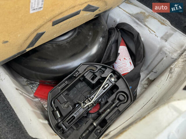 Белый Пежо 301, объемом двигателя 1.2 л и пробегом 150 тыс. км за 6300 $, фото 35 на Automoto.ua