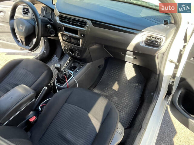 Білий Пежо 301, об'ємом двигуна 1.2 л та пробігом 150 тис. км за 6500 $, фото 15 на Automoto.ua