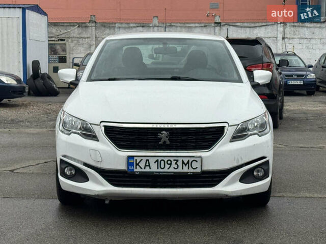 Пежо 301 2018 у Києві на Automoto.ua Білий Пежо 301, об'ємом двигуна 1.2 л та пробігом 175 тис. км за 4600 $, фото 1 на Automoto.ua
