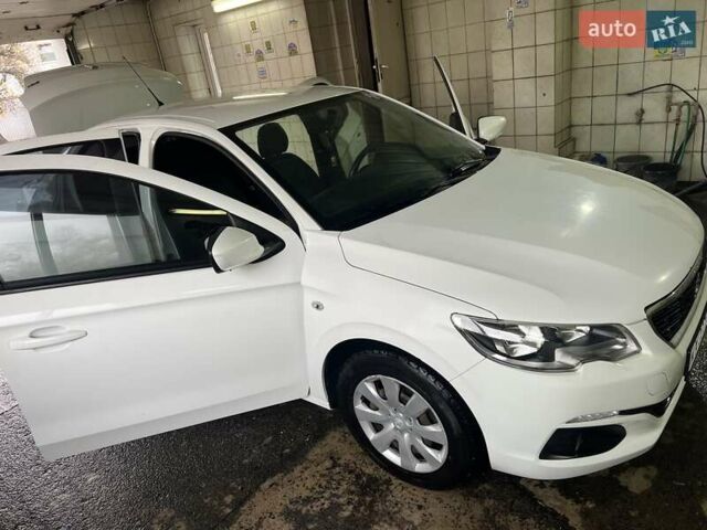 Білий Пежо 301, об'ємом двигуна 1.59 л та пробігом 92 тис. км за 8900 $, фото 9 на Automoto.ua