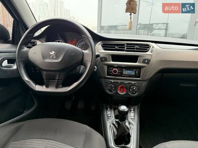 Белый Пежо 301, объемом двигателя 1.2 л и пробегом 151 тыс. км за 6490 $, фото 13 на Automoto.ua