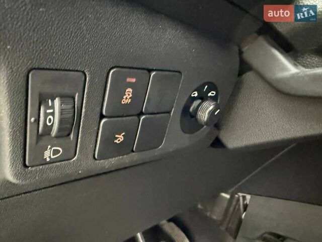 Белый Пежо 301, объемом двигателя 1.2 л и пробегом 151 тыс. км за 6490 $, фото 15 на Automoto.ua