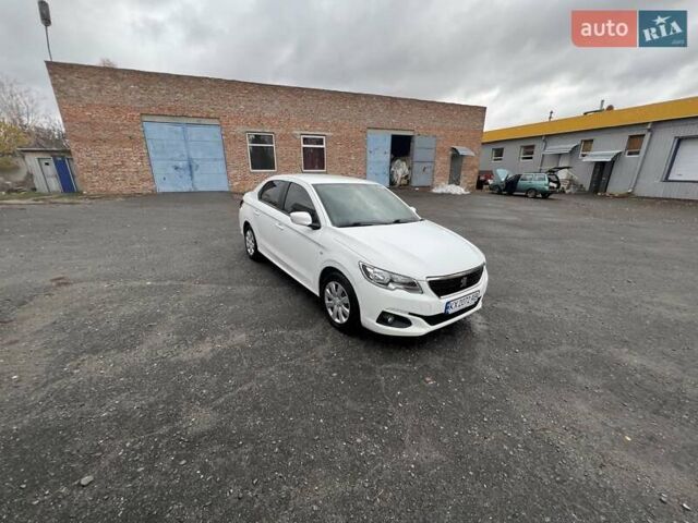 Білий Пежо 301, об'ємом двигуна 1.59 л та пробігом 92 тис. км за 8900 $, фото 19 на Automoto.ua