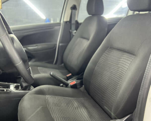 Белый Пежо 301, объемом двигателя 1.2 л и пробегом 173 тыс. км за 5700 $, фото 20 на Automoto.ua