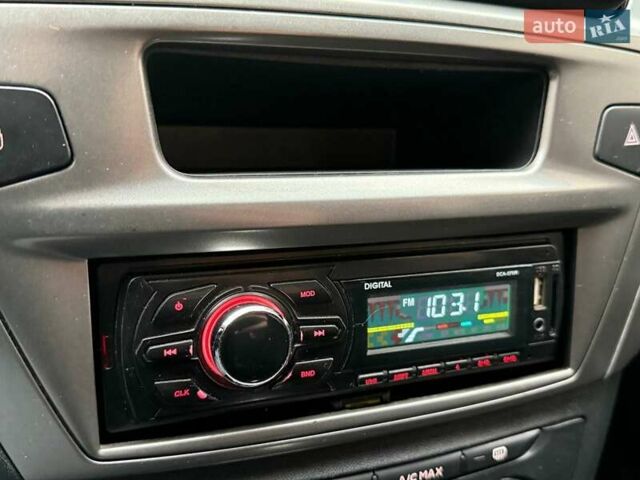 Белый Пежо 301, объемом двигателя 1.2 л и пробегом 151 тыс. км за 6490 $, фото 20 на Automoto.ua