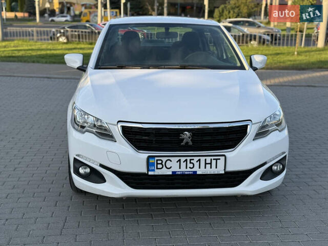 Белый Пежо 301, объемом двигателя 1.2 л и пробегом 211 тыс. км за 5900 $, фото 1 на Automoto.ua