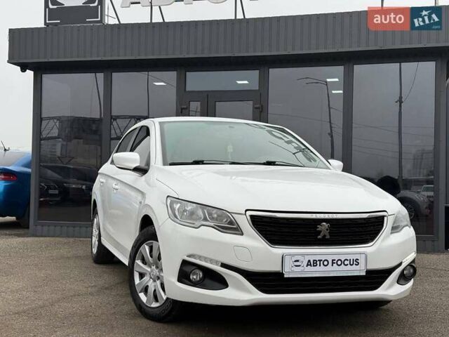 Белый Пежо 301, объемом двигателя 1.2 л и пробегом 151 тыс. км за 6490 $, фото 1 на Automoto.ua