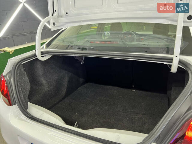 Белый Пежо 301, объемом двигателя 1.2 л и пробегом 173 тыс. км за 5700 $, фото 28 на Automoto.ua