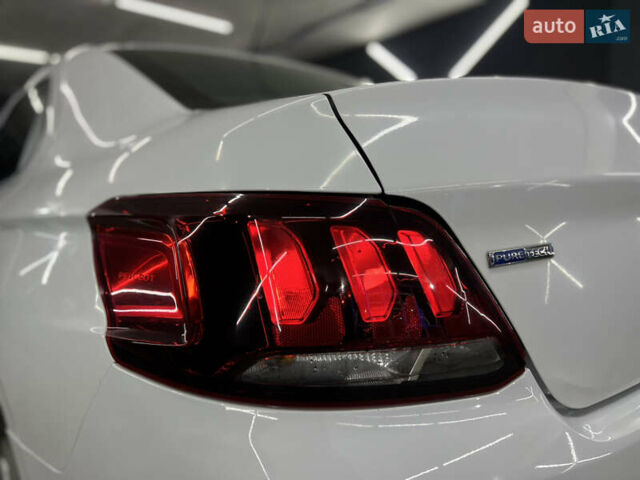 Белый Пежо 301, объемом двигателя 1.2 л и пробегом 174 тыс. км за 5700 $, фото 12 на Automoto.ua