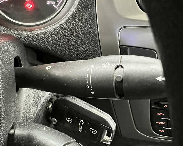 Белый Пежо 301, объемом двигателя 1.2 л и пробегом 173 тыс. км за 5700 $, фото 24 на Automoto.ua