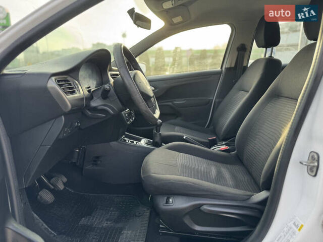 Белый Пежо 301, объемом двигателя 1.2 л и пробегом 150 тыс. км за 6300 $, фото 23 на Automoto.ua