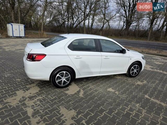 Белый Пежо 301, объемом двигателя 1.2 л и пробегом 108 тыс. км за 5300 $, фото 2 на Automoto.ua