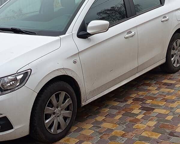 Белый Пежо 301, объемом двигателя 1.56 л и пробегом 190 тыс. км за 7800 $, фото 4 на Automoto.ua