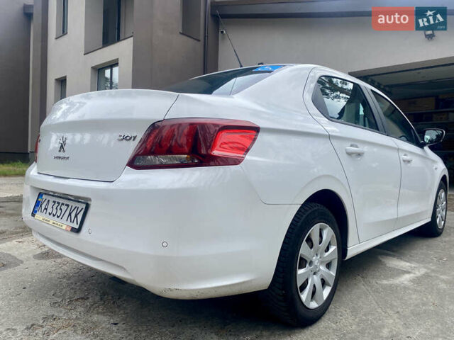Білий Пежо 301, об'ємом двигуна 1.2 л та пробігом 223 тис. км за 5848 $, фото 4 на Automoto.ua