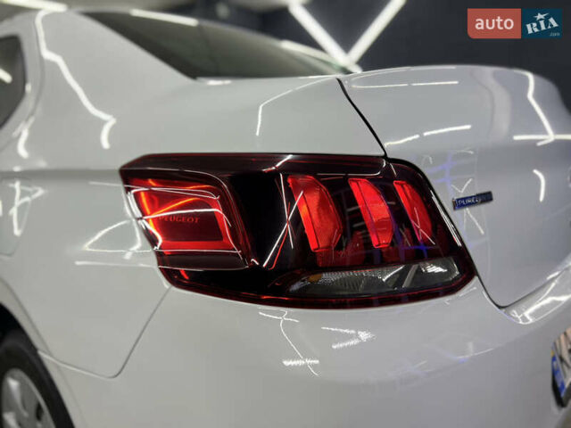 Белый Пежо 301, объемом двигателя 1.2 л и пробегом 173 тыс. км за 5700 $, фото 38 на Automoto.ua