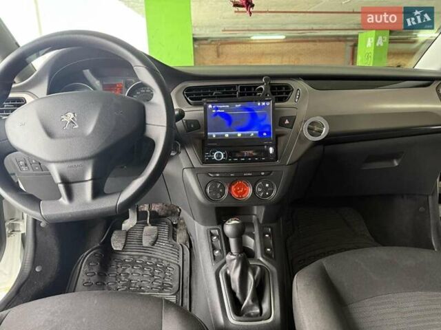 Білий Пежо 301, об'ємом двигуна 1.2 л та пробігом 140 тис. км за 6500 $, фото 20 на Automoto.ua