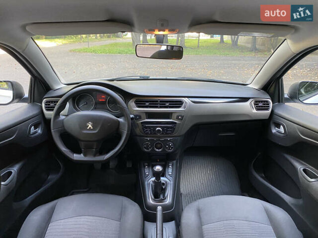 Білий Пежо 301, об'ємом двигуна 1.59 л та пробігом 62 тис. км за 8900 $, фото 18 на Automoto.ua