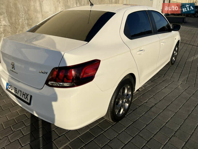 Белый Пежо 301, объемом двигателя 1.59 л и пробегом 109 тыс. км за 10000 $, фото 8 на Automoto.ua