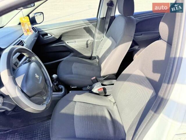 Пежо 301 2019 в Харькове на Automoto.ua Белый Пежо 301, объемом двигателя 1.2 л и пробегом 268 тыс. км за 5500 $, фото 22 на Automoto.ua