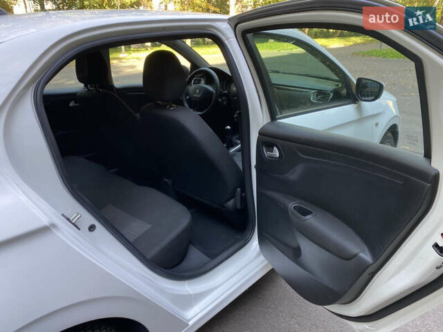 Білий Пежо 301, об'ємом двигуна 1.59 л та пробігом 62 тис. км за 8900 $, фото 20 на Automoto.ua