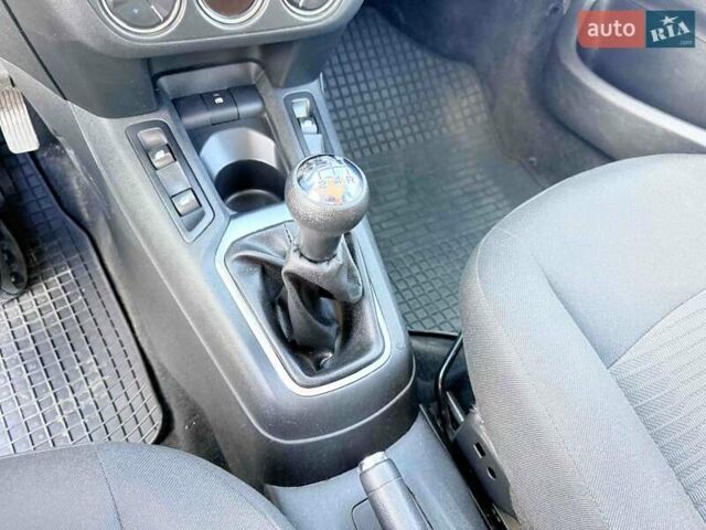 Пежо 301 2019 в Харькове на Automoto.ua Белый Пежо 301, объемом двигателя 1.2 л и пробегом 268 тыс. км за 5500 $, фото 23 на Automoto.ua