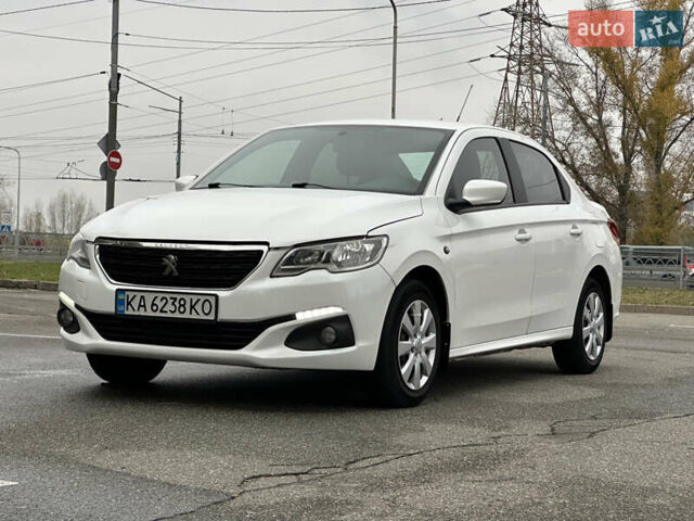 Белый Пежо 301, объемом двигателя 1.2 л и пробегом 223 тыс. км за 5900 $, фото 6 на Automoto.ua