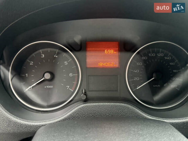 Белый Пежо 301, объемом двигателя 1.5 л и пробегом 175 тыс. км за 8900 $, фото 24 на Automoto.ua