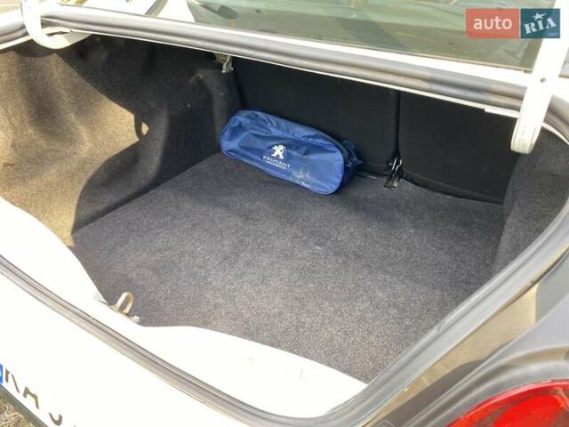Пежо 301 2019 в Киеве на Automoto.ua Белый Пежо 301, объемом двигателя 1.59 л и пробегом 62 тыс. км за 9000 $, фото 33 на Automoto.ua