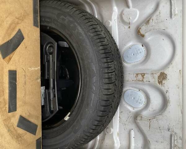 Пежо 301 2019 в Киеве на Automoto.ua Белый Пежо 301, объемом двигателя 1.59 л и пробегом 62 тыс. км за 9000 $, фото 34 на Automoto.ua