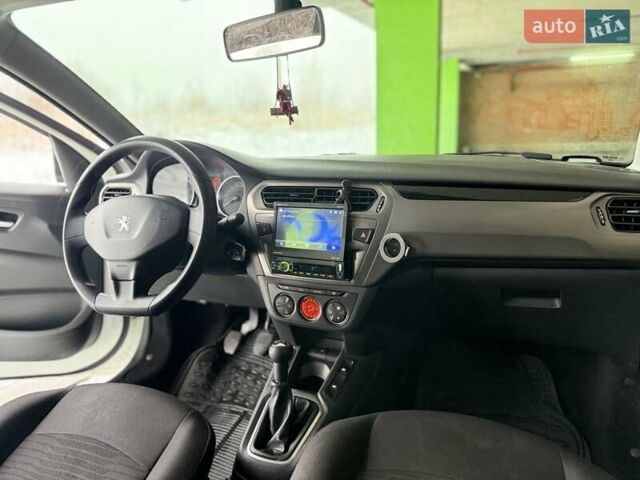 Білий Пежо 301, об'ємом двигуна 1.2 л та пробігом 140 тис. км за 6500 $, фото 18 на Automoto.ua