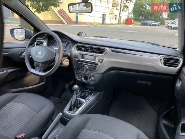 Пежо 301 2019 в Киеве на Automoto.ua Белый Пежо 301, объемом двигателя 1.59 л и пробегом 62 тыс. км за 9000 $, фото 21 на Automoto.ua