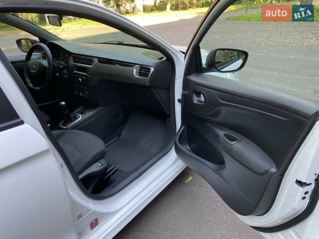 Білий Пежо 301, об'ємом двигуна 1.59 л та пробігом 62 тис. км за 8900 $, фото 14 на Automoto.ua