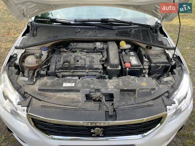 Пежо 301 2019 в Киеве на Automoto.ua Белый Пежо 301, объемом двигателя 1.59 л и пробегом 62 тыс. км за 9000 $, фото 35 на Automoto.ua