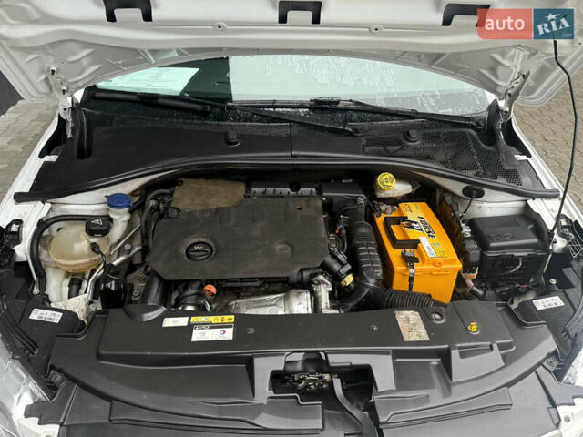 Белый Пежо 301, объемом двигателя 1.5 л и пробегом 175 тыс. км за 8900 $, фото 22 на Automoto.ua