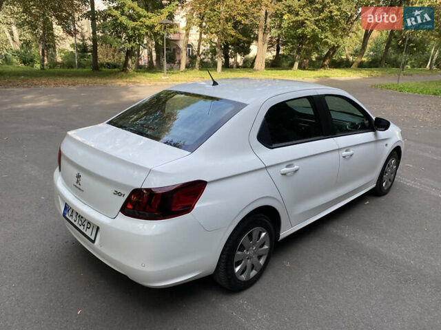 Білий Пежо 301, об'ємом двигуна 1.59 л та пробігом 62 тис. км за 8900 $, фото 9 на Automoto.ua
