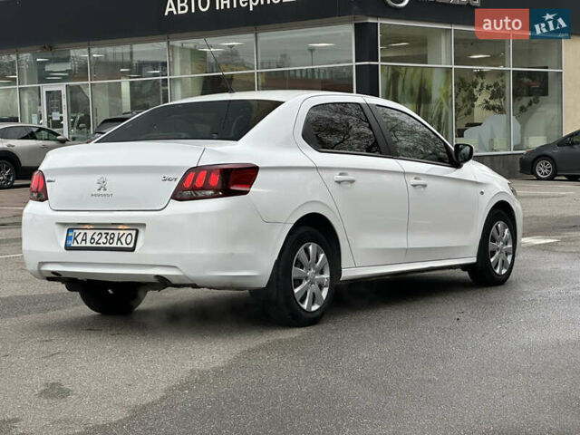 Белый Пежо 301, объемом двигателя 1.2 л и пробегом 223 тыс. км за 5900 $, фото 2 на Automoto.ua