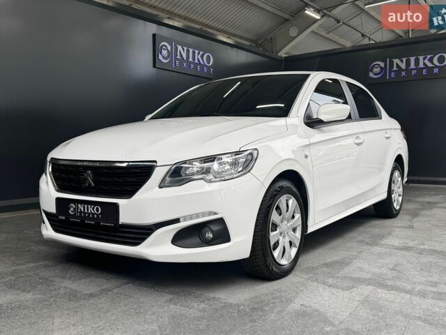 Білий Пежо 301, об'ємом двигуна 1.2 л та пробігом 148 тис. км за 6100 $, фото 2 на Automoto.ua