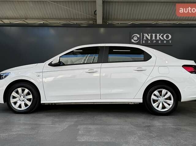 Пежо 301 2020 в Киеве на Automoto.ua Белый Пежо 301, объемом двигателя 1.6 л и пробегом 189 тыс. км за 7900 $, фото 7 на Automoto.ua