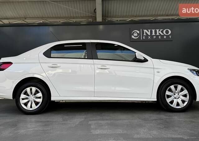 Пежо 301 2020 в Киеве на Automoto.ua Белый Пежо 301, объемом двигателя 1.6 л и пробегом 189 тыс. км за 7900 $, фото 20 на Automoto.ua