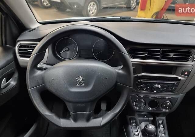 Белый Пежо 301, объемом двигателя 1.56 л и пробегом 67 тыс. км за 9600 $, фото 9 на Automoto.ua