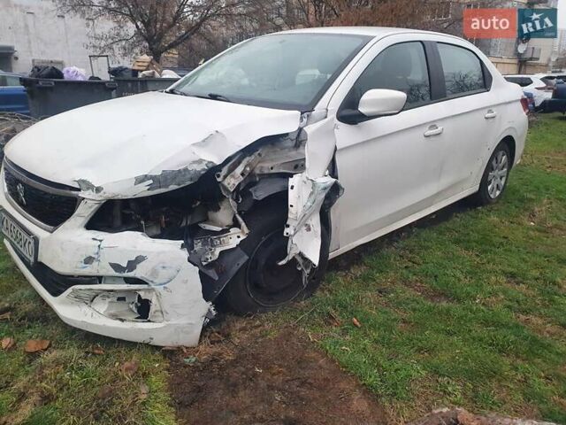 Білий Пежо 301, об'ємом двигуна 1.2 л та пробігом 235 тис. км за 3600 $, фото 3 на Automoto.ua