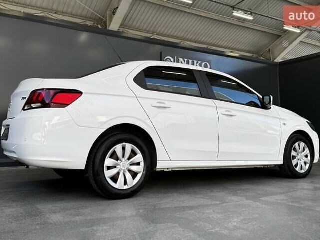 Пежо 301 2020 в Киеве на Automoto.ua Белый Пежо 301, объемом двигателя 1.6 л и пробегом 189 тыс. км за 7900 $, фото 18 на Automoto.ua