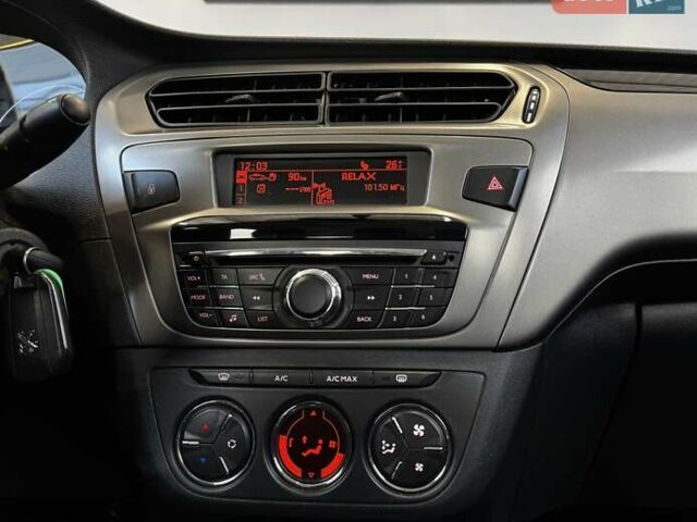 Пежо 301 2020 в Киеве на Automoto.ua Белый Пежо 301, объемом двигателя 1.6 л и пробегом 189 тыс. км за 7900 $, фото 33 на Automoto.ua