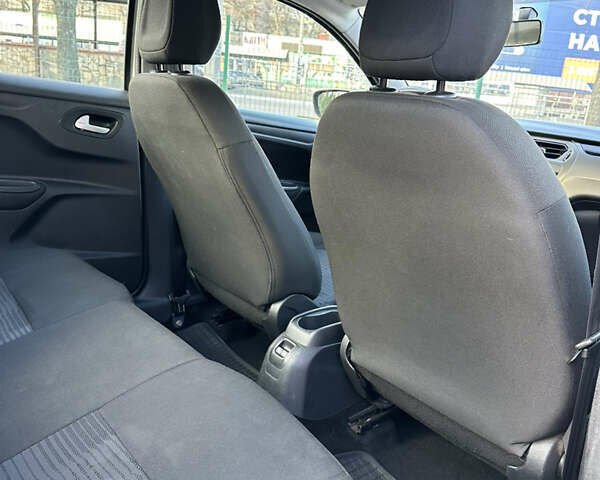 Белый Пежо 301, объемом двигателя 1.59 л и пробегом 122 тыс. км за 6990 $, фото 24 на Automoto.ua