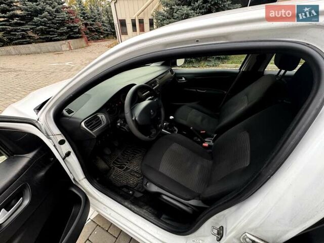 Білий Пежо 301, об'ємом двигуна 1.2 л та пробігом 212 тис. км за 5700 $, фото 3 на Automoto.ua