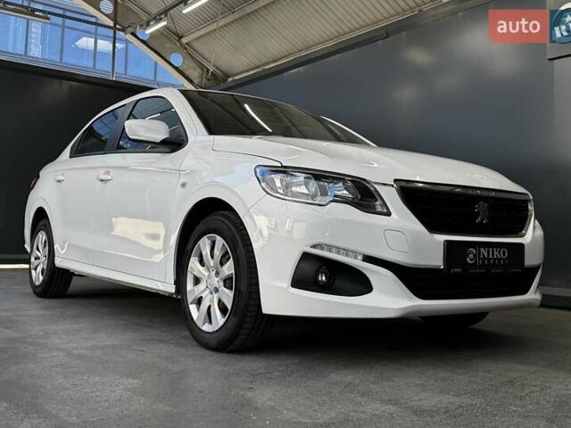 Пежо 301 2020 в Киеве на Automoto.ua Белый Пежо 301, объемом двигателя 1.6 л и пробегом 189 тыс. км за 7900 $, фото 23 на Automoto.ua