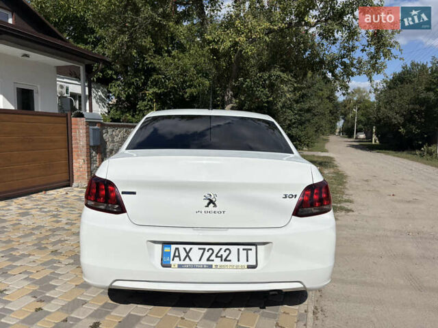 Белый Пежо 301, объемом двигателя 1.2 л и пробегом 101 тыс. км за 8000 $, фото 3 на Automoto.ua